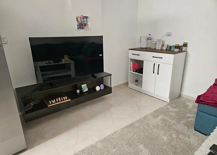 Sky View Apartman Gurdaka